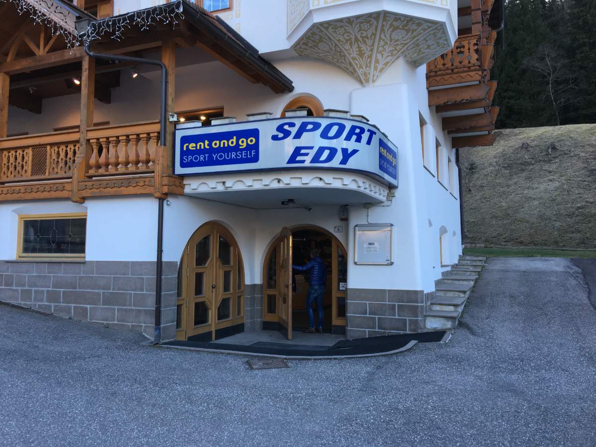 Noleggio sci Pozza Di Fassa (Sèn Jan, San Giovanni) - Val di Fassa - Rent and Go Sport Edy (Pozza di Fassa) - Foto 0